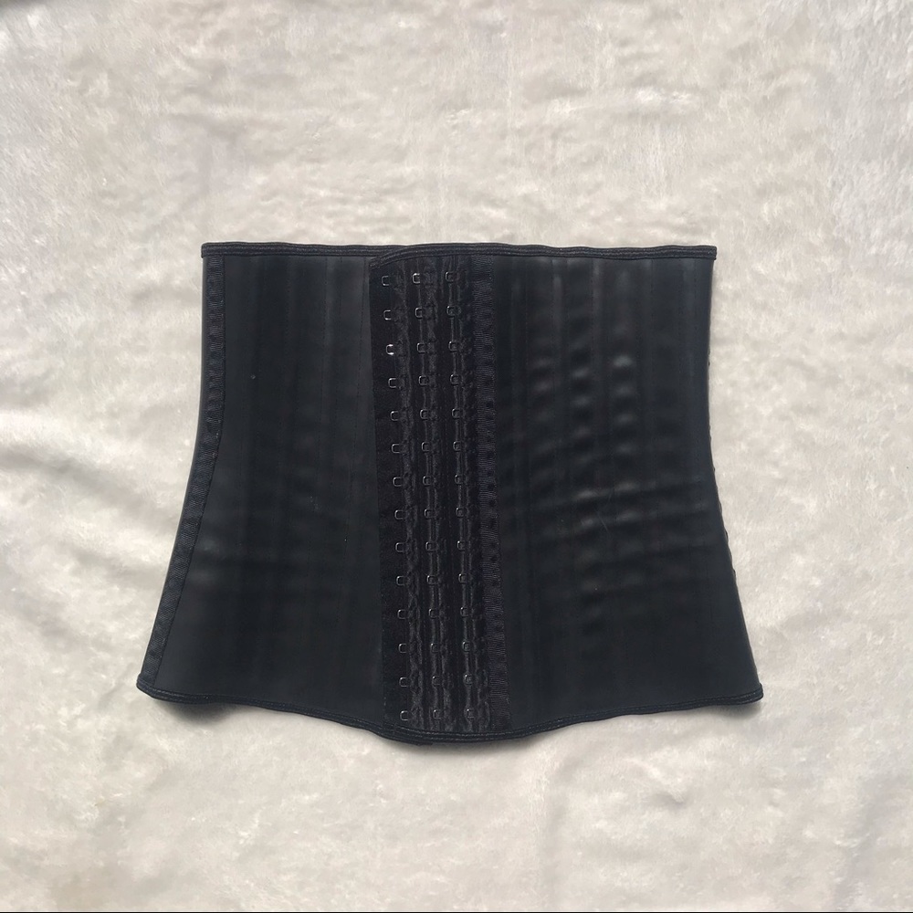 yianna waist trainer